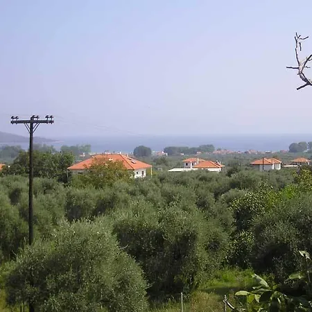 Irini Aparthotel