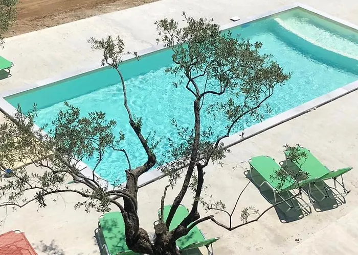 Irini سكالا بوتامياس